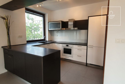 BA I., STARÉ MESTO, 1-BEDROOM APARTMENT NEAR THE HORSKY PARK