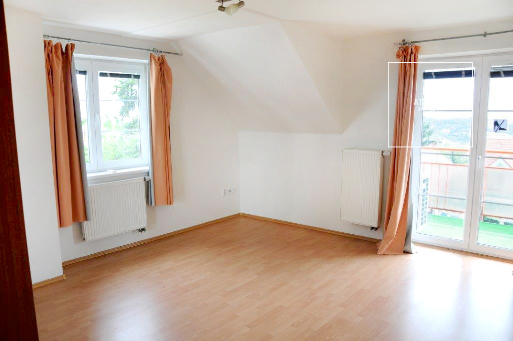 BA III., Kramáre, luxusný rodinný dom s bazénom na Klenovej ulici