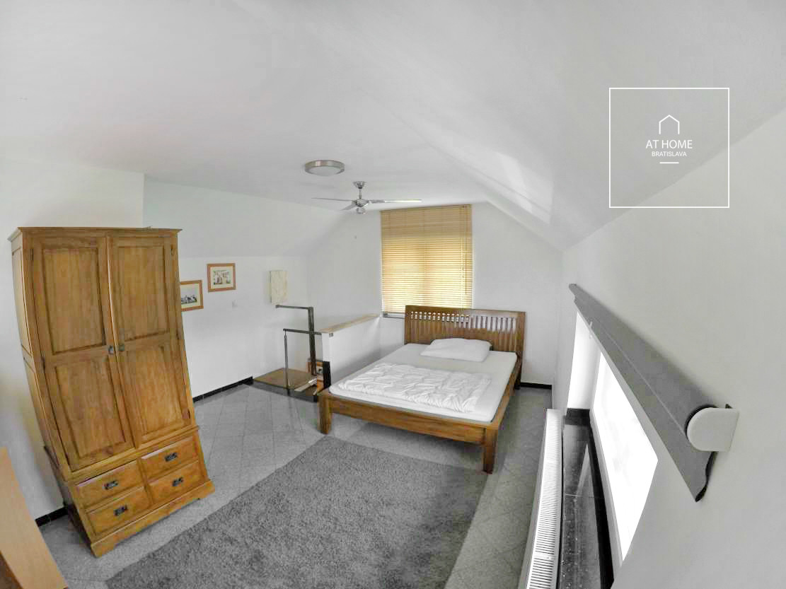 BA I., 2-bedroom apartment with parking on Nábrežie gen. Svoboda