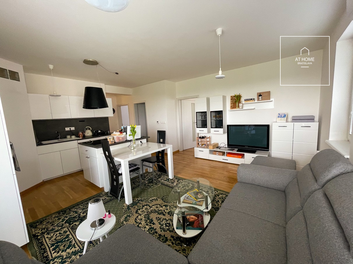 Šamorín, nice, newly built apartment, 3 rooms, fully furnished