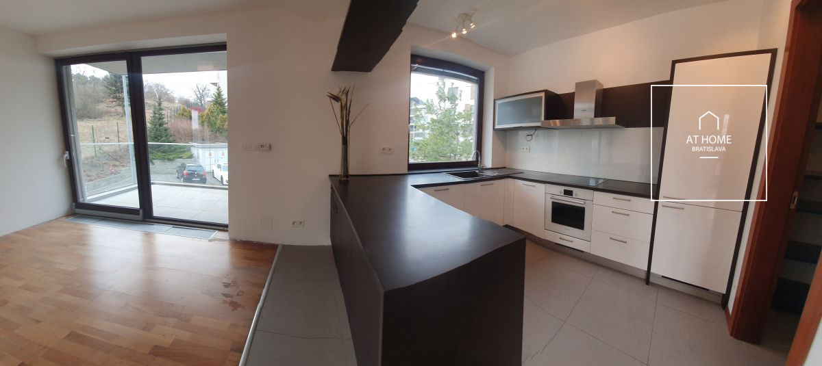 BA I., STARÉ MESTO, 1-BEDROOM APARTMENT NEAR THE HORSKY PARK