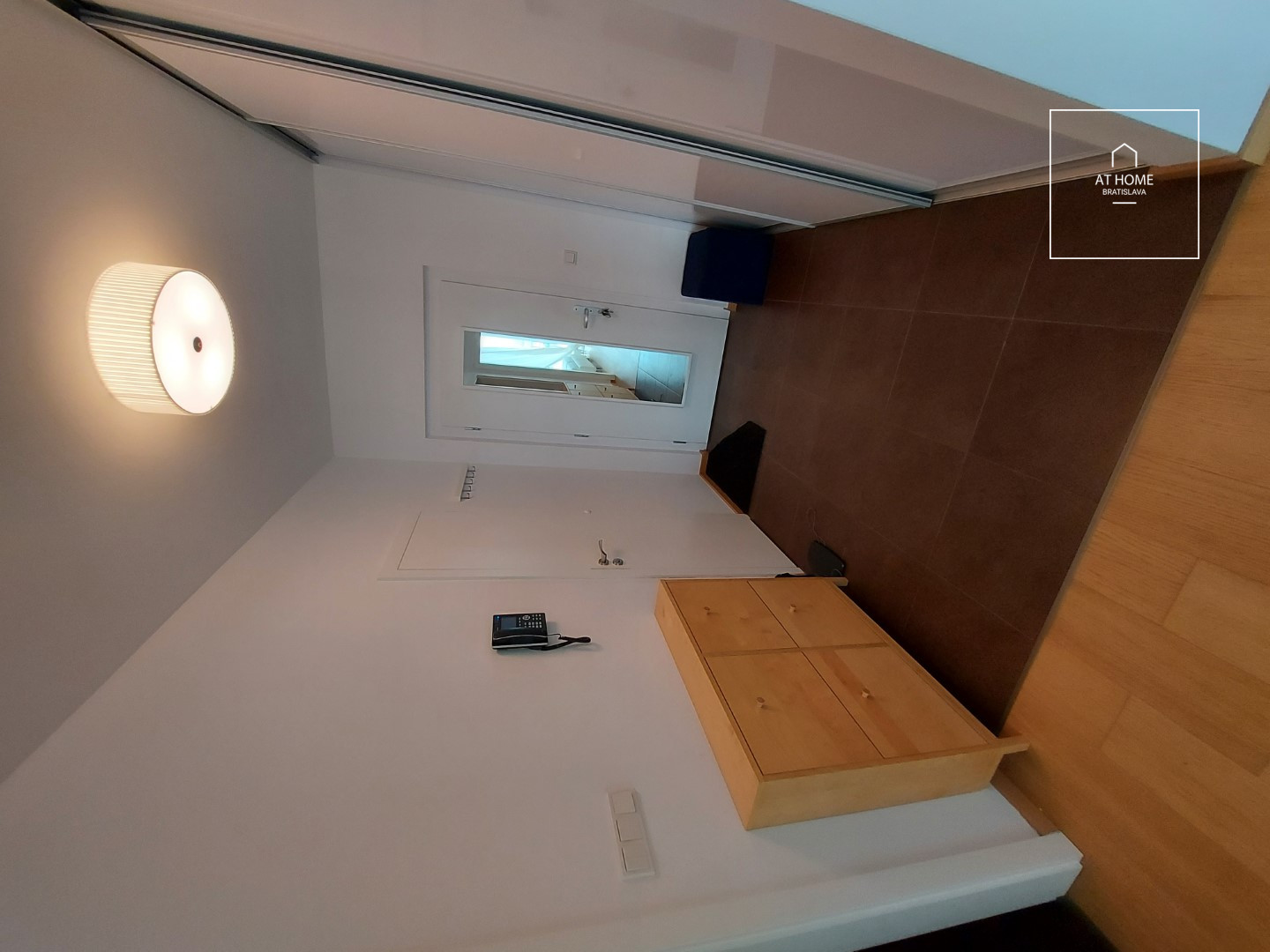 BA III, Koliba, moderný štvorizbový byt v novostavbe - ulice Pod Vtáčnikom