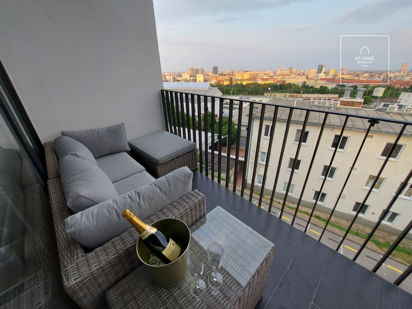 BA III., Koliba, 3 - bedroom apartment on Pod Vtáčnikom Street